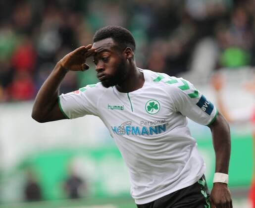 Khaled Narey (SpVgg Greuther Fuerth) jubelt nach seinem Treffer, Begegnung SpVgg Greuther Fuerth vs SV Sandhausen, 28.10.2017, 2. Bundesliga, Fuerth Copyright: xWuestx Eibner-Pressefotox EP_fwt