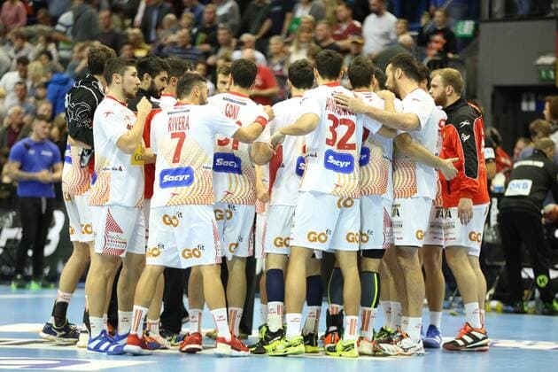 28.10.2017, xcsx, Handball Laenderspiel Herren, Deutschland - Spanien, emspor, v.l. Spanien freut sich nach Sieg Magdeburg