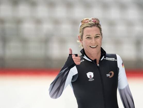 EISSCHNELLLAUF - Deutsche Meisterschaft 3.000m Damen - Claudia PECHSTEIN (GER) am 28.10.2017 während der Deutschen Meisterschaft in der Max Aicher Arena, Inzell, Deutschland *** EISSCHNLLAU German Championship 3 000m women Claudia PECHSTEIN GER on 28 10 2017 during the German Championship in the Max Aicher Arena Inzell Germany