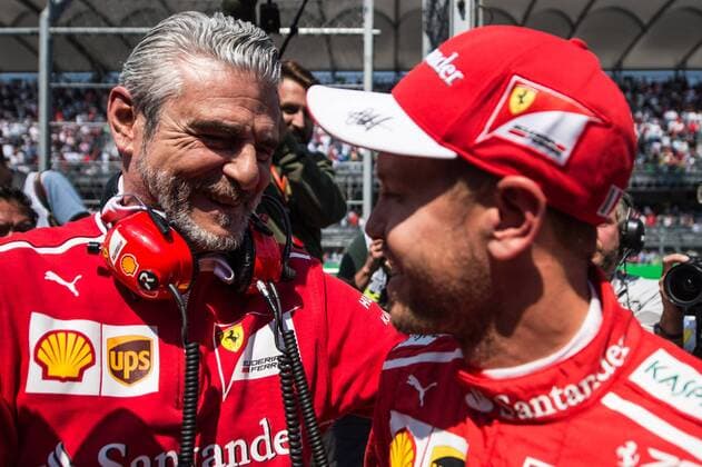 28.10.2017 - Qualifying, Maurizio Arrivabene (ITA) Ferrari Team Principal and Sebastian Vettel (GER) Scuderia Ferrari SF70H pole position Mexican Grand Prix, Mexico City 26 - 29 October 2017 28.10.2017 - Qualifying, Maurizio Arrivabene (ITA) Ferrari Team Principal and Sebastian Vettel (GER) Scuderia Ferrari SF70H pole position 