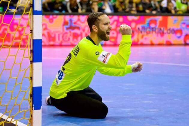 Handball Berlin 29.10.2017 Länderspiel Nationalmannschaft DHB Deutschland (GER) - Spanien (ESP) Silvio Heinevetter (Deutschland, TW, No.12) Jubel