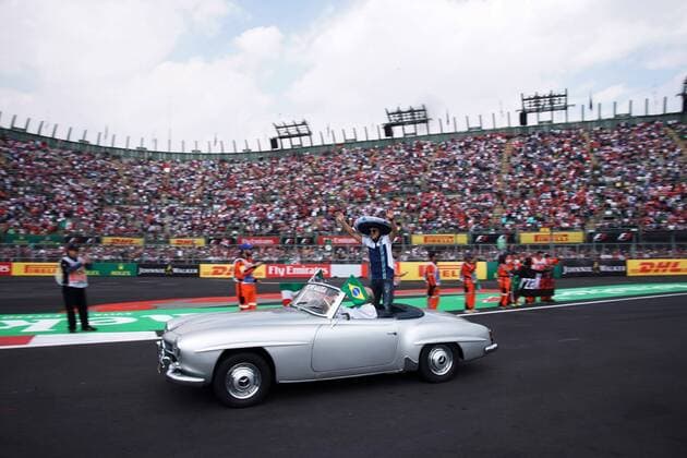 Formel 1, GP Mexiko, vor dem Start 29.10.2017 - Felipe Massa (BRA) Williams FW40 Mexican Grand Prix, Mexico City 26 - 29 October 2017 29.10.2017 - Felipe Massa (BRA) Williams FW40 