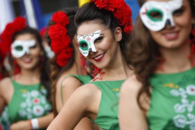 Formel 1, GP Mexiko, vor dem Start Motorsports: FIA Formula One World Championship WM Weltmeisterschaft 2017, Grand Prix of Mexico, grid girls Mexico-City Mexico