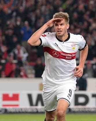 29.10.2017, Deutschland, Stuttgart, Fußball Bundesliga 10. Spieltag, Saison 2017 2018 VfB Stuttgart vs. SC Freiburg: Jubel nach dem Tor zum 3.0, Torschütze Simon Terodde (VfB)