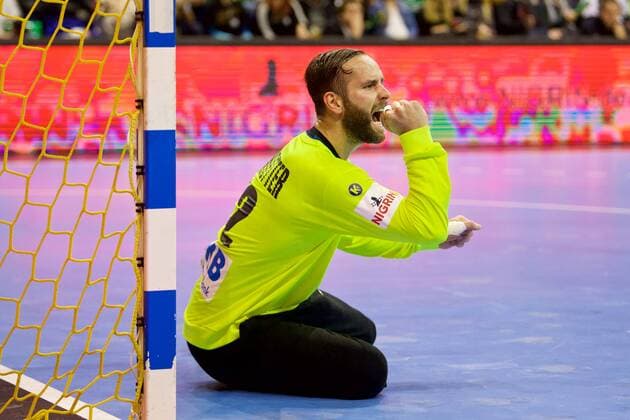 Handball Berlin 29.10.2017 Länderspiel Nationalmannschaft DHB Deutschland (GER) - Spanien (ESP) Silvio Heinevetter (Deutschland, TW, No.12) Jubel