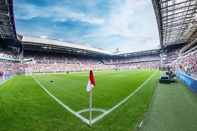EINDHOVEN - PSV - Feyenoord , Voetbal , Seizoen 2015 2016 , Eredivisie , Philips Stadion , 30-08-2015 , Overzicht van een volle Philips stadion PSV - Feyenoord