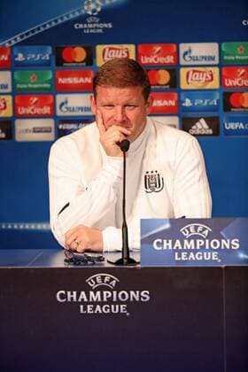 Anderlecht s head coach Hein Vanhaezebrouck pictured during a press conference PK Pressekonferenz of Belgian soccer team RSC Anderlecht, Monday 30 October 2017 in Paris, France. Tomorrow Anderlecht is playing a game in the group stage (Group B) of the UEFA Champions League competition against French PSG. VIRGINIExLEFOUR  x05192883x