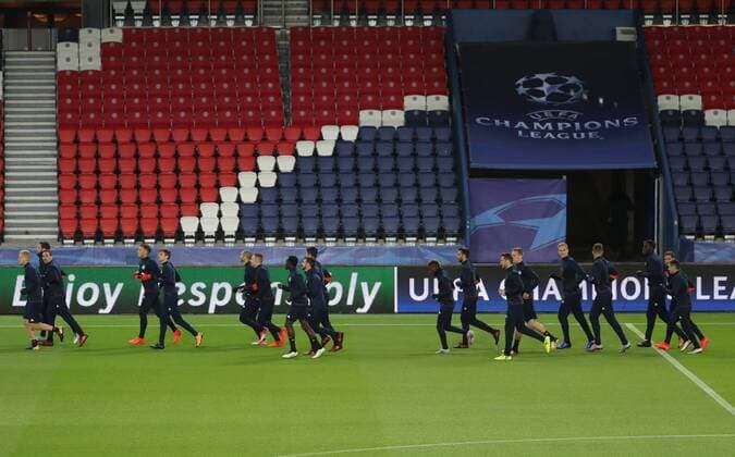 Illustration picture shows a training of Belgian soccer team RSC Anderlecht, Monday 30 October 2017 in Paris, France. Tomorrow Anderlecht is playing a game in the group stage (Group B) of the UEFA Champions League competition against French PSG. VIRGINIExLEFOUR  x05192892x