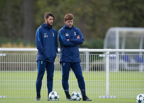 Mauricio Pochettino manager of Tottenham Hotspur during training on the eve of the UEFA Champions League match between Tottenham Hotspur and Real Madrid at Wembley Stadium, London, England on 31 October 2017. Copyright: xVincexMignottx 17450013