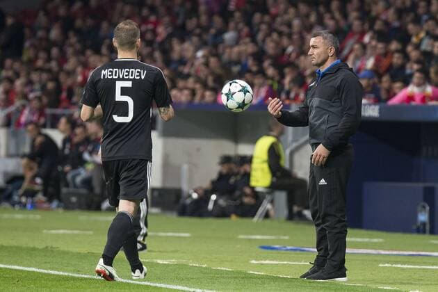 Qarabag Maxim Medvedev and coach Gurban Gurbanov during UEFA Champions League match between FK Qarabag and Atletico de Madrid at Wanda Metropolitano in Madrid, Spain. October 31, 2017.  (20171031028)