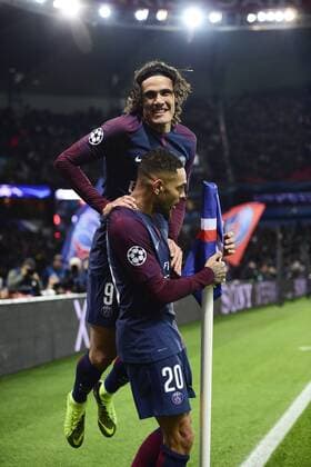 joie de KURZAWA Layvin PSG apres son but CAVANI Edinson PSG joie des joueurs du PSG FOOTBALL PSG vs Anderlecht Ligue des Champions 31 10 2017 JBAutissier Panoramic 