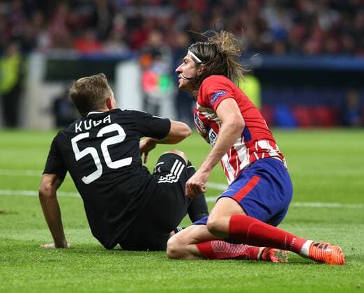 Madrid Spain 31th October 2017 Filipe Luis defender from Atletico de Madrid during UEFA Champions League group stage matchday 3 against QarabaÄü FK at Wanda Metropolitano Photo by Ivan Abanades Medina Cordon Press  xIvanxAbanadesxMedinax xAtleticoxdexMadridx-xQarabaÄüxFKx