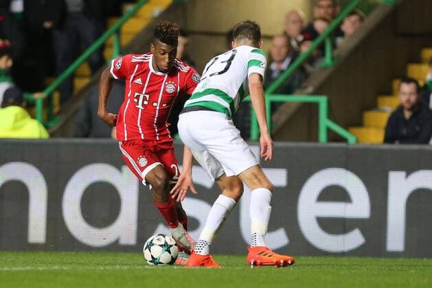 l-r: im Zweikampf, Aktion, mit Kingsley Coman 29 (FC Bayern Muenchen) und Michael Lustig 23 (Celtic Glasgow), Celtic Glasgow vs. FC Bayern Muenchen, Fussball, Vorrunde, Champions League, 31.10.2017 Glasgow Glasgow Schottland