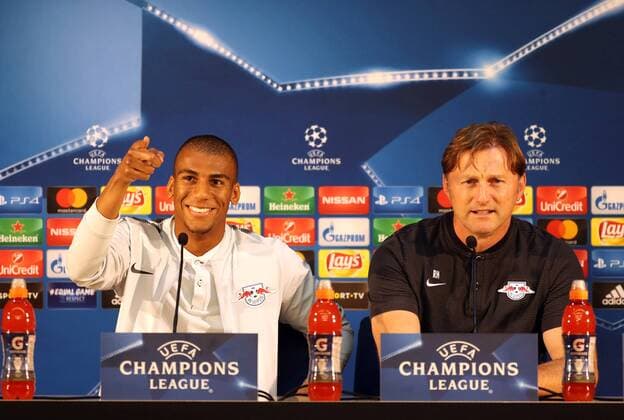 Porto - RB Leipzig PK Champions League Porto, 31.10.2017, Estadio do Dragao, Fussball, UEFA Champions League, Gruppe G, 4.Spieltag, Pressekonferenz am Vortag des Spiels FC Porto vs. RB Leipzig , Im Bild v.l.: BERNARDO Fernandes da Silva und Trainer Ralph Hasenhüttl Hasenhuettl (beide RB Leipzig) ,