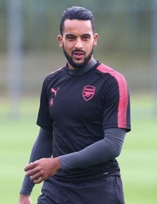 November 1, 2017 - London, England, United Kingdom - Arsenal s Theo Walcott.during a Arsenal training session ahead of the UEFA Europa League Group H match against Red Star Belgrade (Crvena Zvezda) at Arsenal training centre , London Colney on 1 Nov 2017 St.Albans, England Arsenal Training and press conference PK Pressekonferenz  - ZUMAn230 20171101_zaa_n230_059 Copyright: xKieranxGalvinx