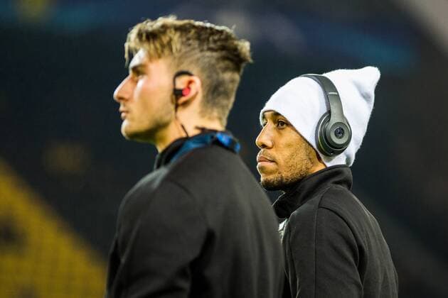 GER, UEFA CL, Borussia Dortmund (GER) vs Apoel Nikosia (CYP) 01.11.2017, Signal Iduna Park, Dortmund, GER, UEFA CL, Borussia Dortmund (GER) vs Apoel Nikosia (CYP), im Bild picture shows Maximilian Philipp (Borussia Dortmund 20) mit Pierre-Emerick Aubameyang (Borussia Dortmund 17),