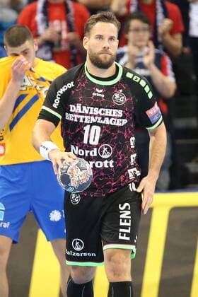 SG Flensburg-Handewitt - RK Celje Pivovarna Lasko, EHF Champions League; Flensburg, 01.11.17 Flensburg, 01.11.17, Handball, VELUX EHF Champions League, Saison 2017 2018, Gruppenphase, SG Flensburg-Handewitt - RK Celje Pivovarna Lasko : Thomas Mogensen (SG Flensburg-Handewitt, 10)