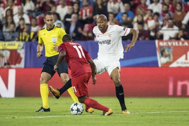 November 1, 2017 - Seville, Spain - Steven N Zonzi of Sevilla (R ) vies for the ball with Fernando of Spartak (L ) during the UEFA Champions League Group E soccer match between Sevilla FC and Spartak Moskva at Estadio Ramon Sanchez Pizjuan Soccer 2017 - Sevilla FC vs Spartak Moskva - ZUMAa142 20171101_zap_a142_007 Copyright: xDanielxGonzalezxAcunax