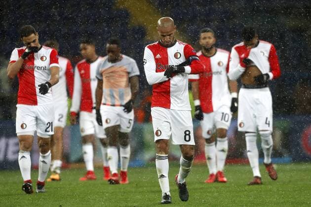 CHARKOV , 01-11-2017 , voetbal , Metalist Stadion , Champions League , seizoen 2017 - 2018 , Shakhtar Donetsk - Feyenoord , balen na afloop Feyenoord speler Karim El Ahmadi Shakhtar - Feyenoord  x1791406x