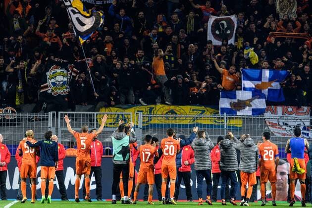 SPieler von Apoel feiern mit den Fans beim Champions League Spiel zwischen Borussia Dortmund und Apoel FC am 01.11.2017, Dortmund Copyright: xSchuelerx xEibnerx-xPressefotox EP_EER