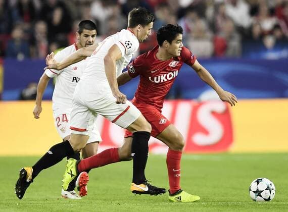 The player Lorenzo Melgarejo del Spartak of Moscow during the party belonging to League of Champions facing to the Sevilla FC vs Spartak Moscu stadium Ramon Sanchez Pizjuan on the 01 11 2017th Seville Andalusia Spain foto Cristobal Duena  xx xx