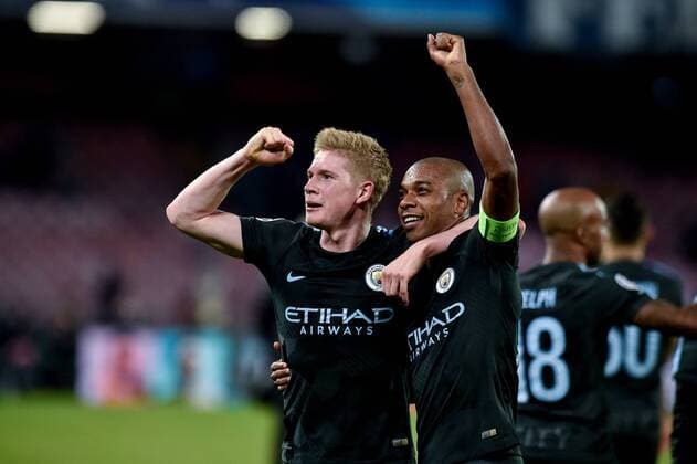 Fabian Delph of Manchester City and Kevin De Bruyne of Manchester City celebrate the victory during the UEFA Champions League group F match between Napoli and Manchester City at Stadio San Paolo, Naples, Italy on 1 November 2017. Copyright: xGiuseppexMaffiax 17480113