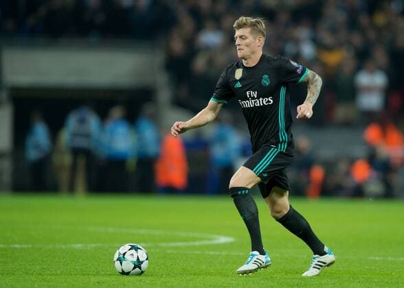 Toni Kroos of Real Madrid in action during the UEFA Champions League group H match between Tottenham Hotspur and Real Madrid at Wembley Stadium, London, England on 1 November 2017. Copyright: xVincexMignottx 17460030