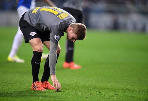 FUSSBALL CHAMPIONS LEAGUE SAISON 2017 2018 GRUPPENPHASE FC Porto - RB Leipzig 01.11.2017 Timo Werner (RB Leipzig) Porto