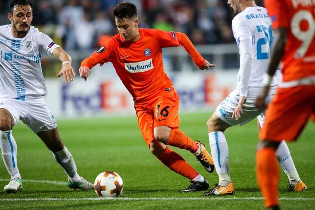 SOCCER - UEFA EL, Rijeka vs A.Wien RIJEKA,CROATIA,02.NOV.17 - SOCCER - UEFA Europa League, group stage, HNK Rijeka vs FK Austria Wien. Image shows Dominik Prokop (A.Wien). GEPAxpictures xMaticxKlansek