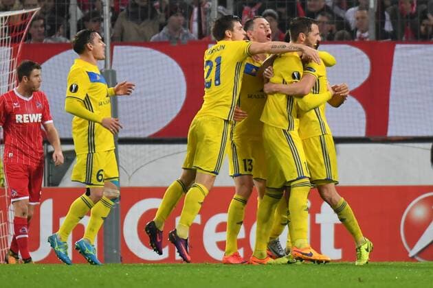 GER, 1. FC Köln (GER) vs. BATE Borisov (BLR) 02.11.2017, RheinEnergieSTADION, Köln, Europa Leaque, Gruppenphase, 4. Spieltag, GER, 1. FC Köln (GER) vs. BATE Borisov (BLR) im Bild: die Weissrussen freuen sich über das 1:1