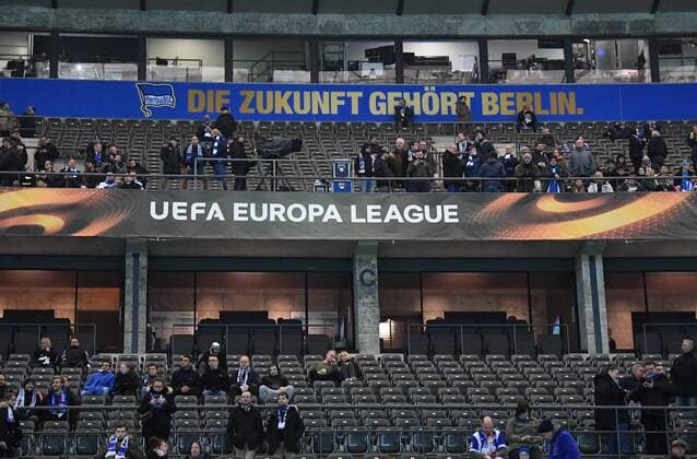 Fussball, Herren, Saison 2017 2018, UEFA Europa League (Gruppe J, 4. Spieltag), Hertha BSC - Sorja Luhansk, leere Ränge auf der Haupttribüne, Die Zukunft gehört Berlin, 02.11. 2017, Copyright: xMatthiasxKochx