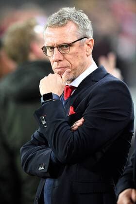 Fussball, Herren, UEFA Europa pokal , Saison 2017 2018, FC Koeln vs BATE Borisov , 02.11.2017, Rheinenergiestadion, Köln, Peter Stöger, Trainer FC Koeln, Aktion, Einzelbild,