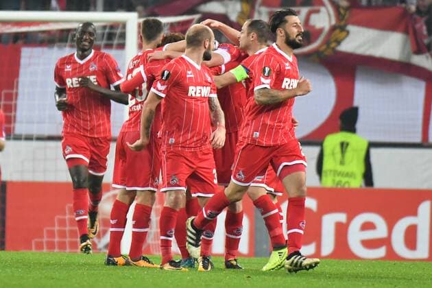 GER, 1. FC Köln (GER) vs. BATE Borisov (BLR) 02.11.2017, RheinEnergieSTADION, Köln, Europa Leaque, Gruppenphase, 4. Spieltag, GER, 1. FC Köln (GER) vs. BATE Borisov (BLR) im Bild: Torjubel Jubel Jubellauf, li Yuya Osako ( 13, 1.FC Koeln), mitte Matthias Lehmann( 33, 1.FC Koeln), re Konstantin Rausch( 34, 1.FC Koeln), Sehrou Guirassy ( 19, 1.FC Koeln), Dominic Maroh ( 5, 1.FC Koeln),