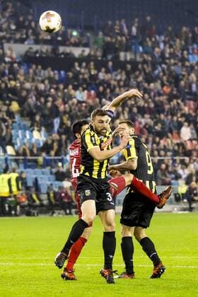 ARNHEM, Vitesse - SV Zulte Waregem, 2-11-2017, voetbal, seizoen 2017-2018, Europa League, stadion de Gelredome, kopbal Vitesse speler Guram Kashia (M) Vitesse - Waregem  x1793273x