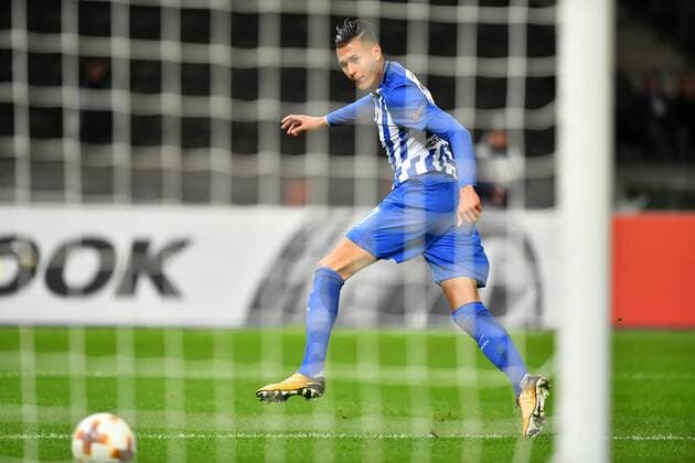Davie Selke (Hertha BSC), erzielt hier das 2:0 Hertha BSC Berlin - Sorja Luhansk Europa League, Gruppenphase, 1. Spieltag, Fußball, Fussball, soccer, Herren, Männer, Maenner, Deutschland, Germany Berlin, 2.11.2017, Olympiastadion