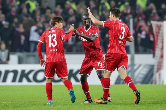 Yuya Osako (FC Koeln 13) erzielt das Tor zum 2:2 Ausgleich, Sehrou Guirassy (FC Koeln 19), Dominique Heintz (FC Koeln 3) 1. FC Koeln - BATE Borisov Koeln Copyright: xEIBNER BenjaminxHornx EP_BHN