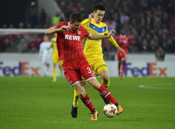 02.11.2017, xjpx, Fussball Europa League, 1.FC Koeln - BATE Baryssau, emspor v.l. Zweikampf zwischen Dominique Heintz (Koeln) und Mirko Ivanic (Borisov) Koeln