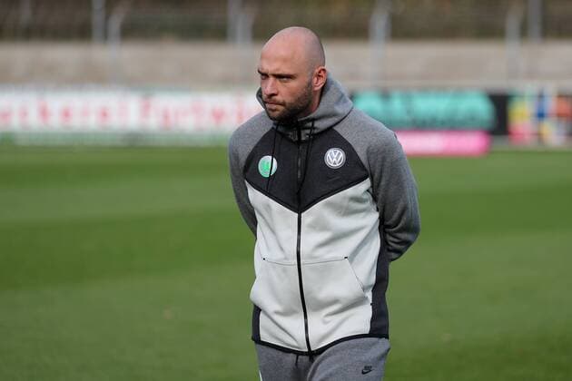 Stephan Lerch (Trainer, Cheftrainer, VfL Wolfsburg), Einzelbild, Aktion, Action, Fussball, Allianz Frauen-Bundesliga, SC Freiburg - VfL Wolfsburg,
