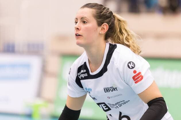 die neue Spielerin Meg Casault (Schwarz-Weiß Erfurt, 16) bei ihrem 1. Spiel für Schwarz-Weiß Erfurt (SWE); Porträt, Einzelbild, Volleyball, 1. Bundesliga Frauen, Schwarz-Weiß Erfurt - Rote Raben Vilsbiburg,