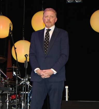 04.11.2017 Frankfurt am Main, Alte Oper Deutscher SportpresseBall Tennislegende Boris Becker wurde 2008 zur Legende des Sports gekürt und erhält heute nachträglich den Pegasos-Preis