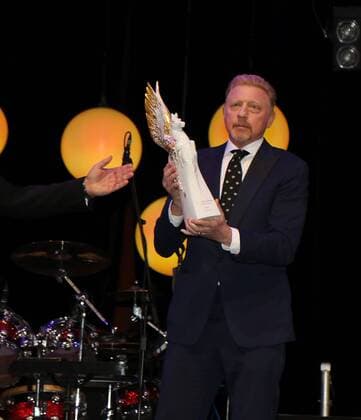 04.11.2017 Frankfurt am Main, Alte Oper Deutscher SportpresseBall Tennislegende Boris Becker wurde 2008 zur Legende des Sports gekürt und erhält heute nachträglich den Pegasos-Preis