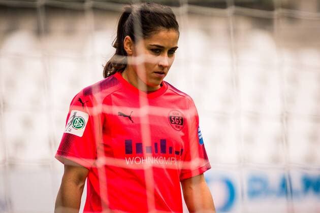 GER, AFBL, SGS Essen vs Turbine Potsdam 05.11.2017, Stadion Essen, Essen, GER, AFBL, SGS Essen vs Turbine Potsdam, im Bild picture shows Lisa Weiss (SGS Essen 1),