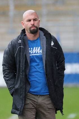 Sascha Glass (Trainer, Cheftrainer, SC Sand), Einzelbild, Aktion, Action, Fussball, Allianz Frauen-Bundesliga, TSG 1899 Hoffenheim - SC Sand,