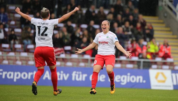 05.11.2017 xcex Deutschland, Frankfurt, Fussball, Frauenfussball Allianz Frauen-Bundesliga Saison 2017 2018 1. FFC Frankfurt - SV Werder Bremen Torjubel FFC Frankfurt, Laura Störzel freut sich über ihr Tor, Jubel, Freude, Emotionen
