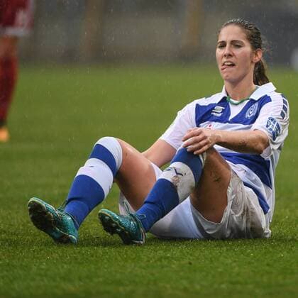 Bilder des Tages - SPORT Pia Rijsdijk (Duisburg, 25) enttäuscht schauend, Enttäuschung, Frustration, disappointed, pessimistisch, Fussball,Allianz Frauen-Bundesliga, FC Bayern München - MSV Duisburg,