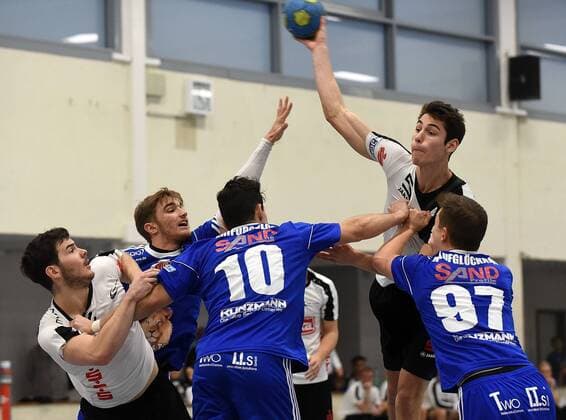 05.11.2017, xpsx, Handball A-Jugend 1.Bundesliga, HSG Hanau - TVG Junioren Akademie v.l. Nini Jedinak (Hanau) Hanau Hessen Deutschland