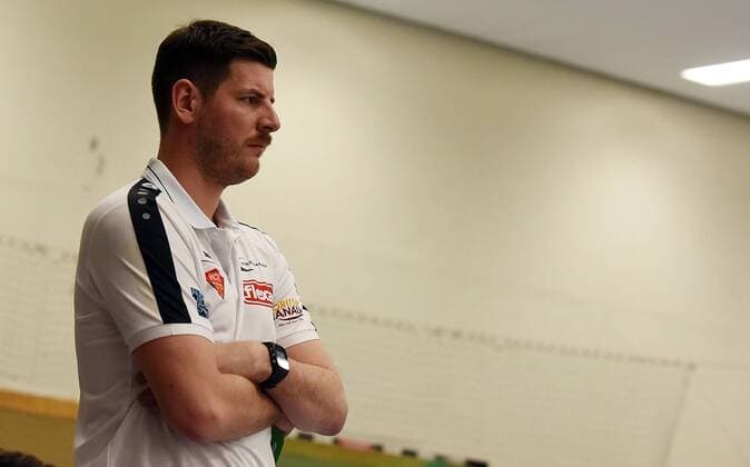 05.11.2017, xpsx, Handball A-Jugend 1.Bundesliga, HSG Hanau - TVG Junioren Akademie v.l. Trainer Hannes Geist (Hanau) Hanau Hessen Deutschland
