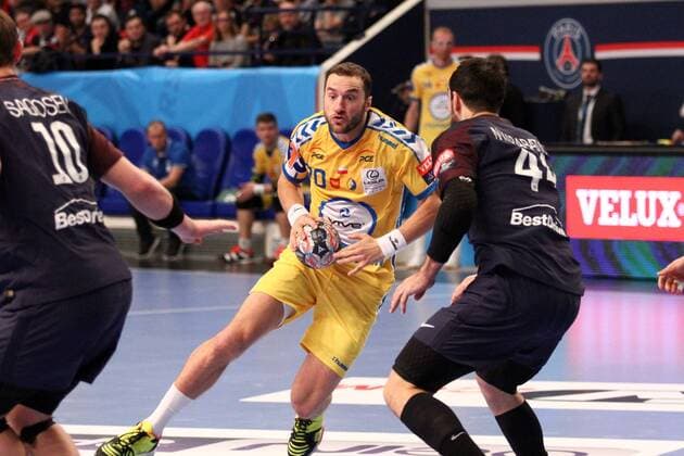 Mariusz Jurkiewicz Kielce HANDBALL Paris Saint Germain Handball vs PGE Vive Kielce Velux EHF Champions League 6eme journee 05 11 2017 KevinDomas Panoramic 