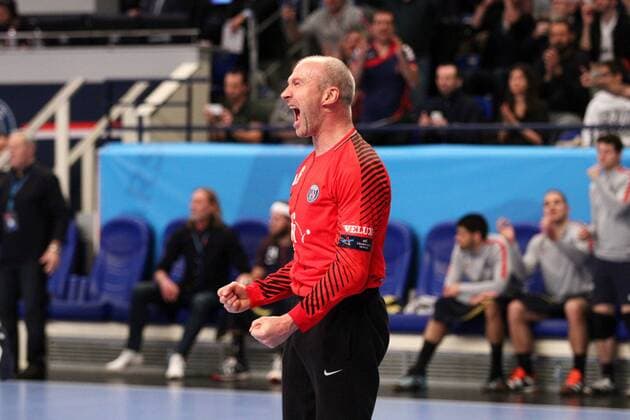 Thierry Omeyer Paris HANDBALL Paris Saint Germain Handball vs PGE Vive Kielce Velux EHF Champions League 6eme journee 05 11 2017 KevinDomas Panoramic 