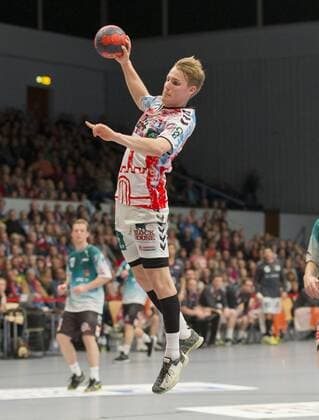 Handball Handball 3.Liga Nord 2017 2018 - Handball Sportverein Hamburg vs. Oranienburger HC Christopher Rix (Hamburg),erfolgreicher Torwurf, Sporthalle Hamburg Hamburg